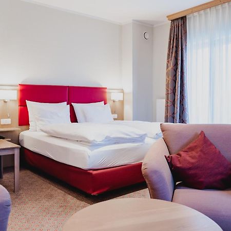 Hotel Hachinger Hof Oberhaching Ngoại thất bức ảnh