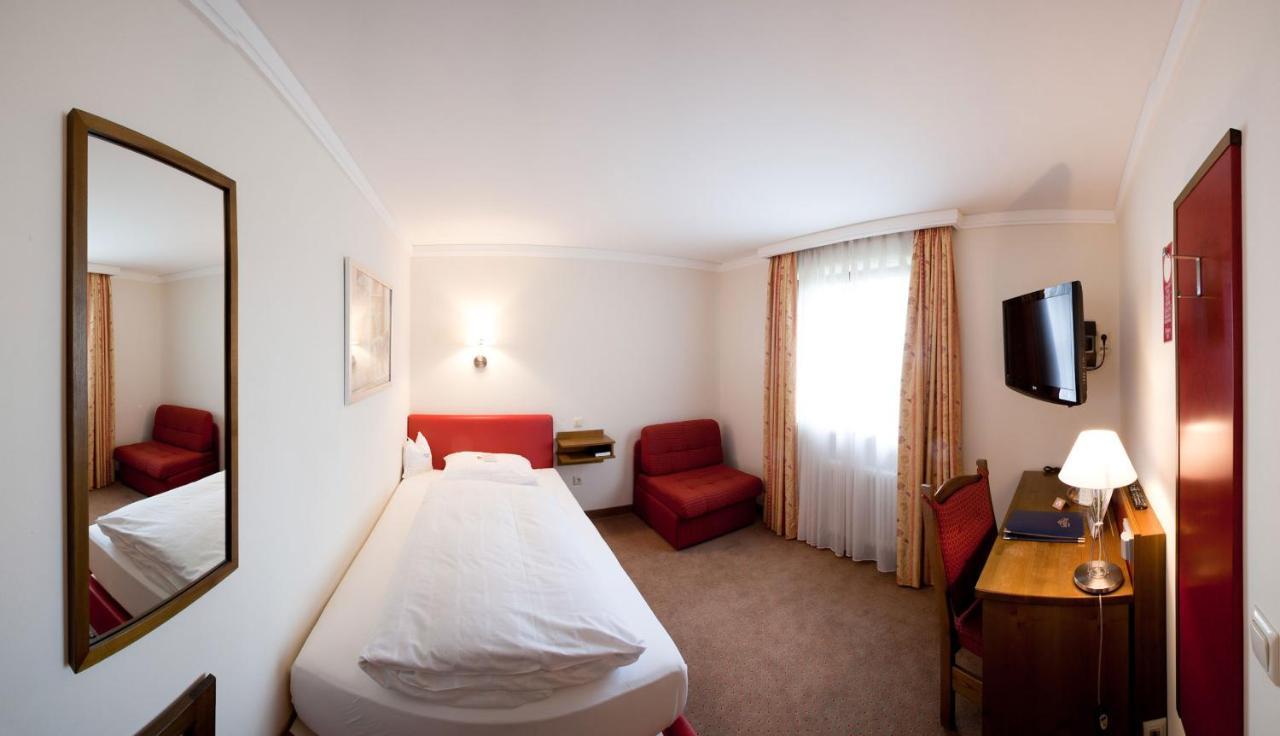 Hotel Hachinger Hof Oberhaching Ngoại thất bức ảnh