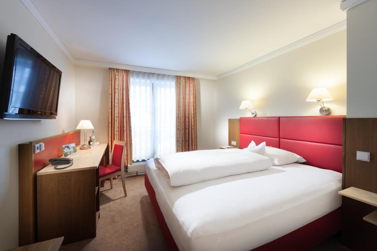 Hotel Hachinger Hof Oberhaching Ngoại thất bức ảnh